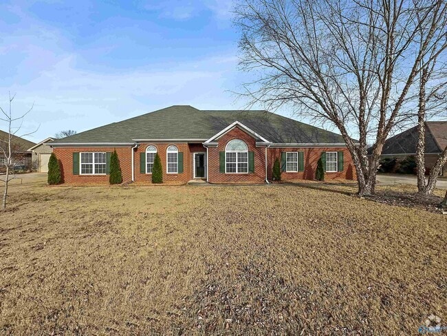 Building Photo - 93 Manor House Dr