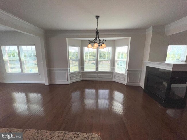 Photo - 25835 Clairmont Manor Square