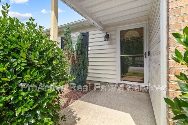 Photo - 3409 Woodbaugh Dr