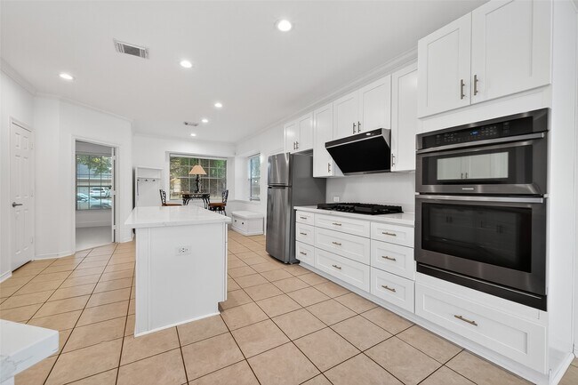 Photo - 22115 Oakcreek Hollow Ln