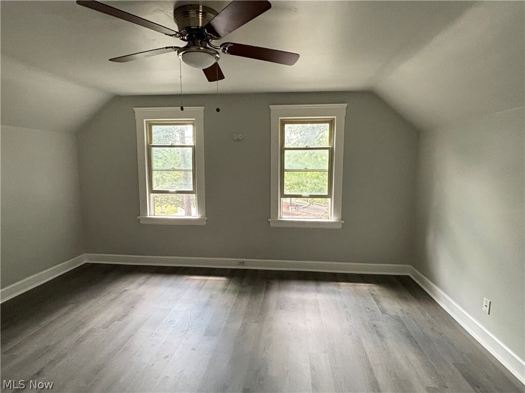 Photo - 6014 Madison Ave Unidad 2