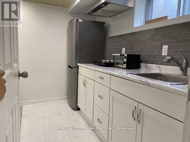 Photo - 46 Stansbury Crescent