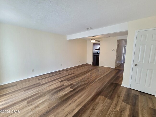 Photo - 1204 Drake Ave
