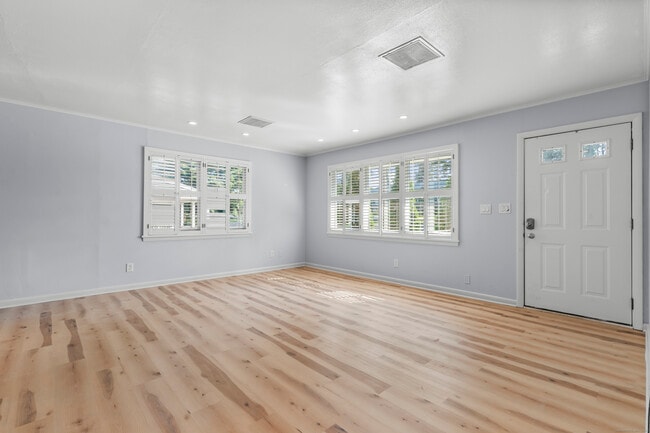 Building Photo - 37 Tarinelli Cir Rental