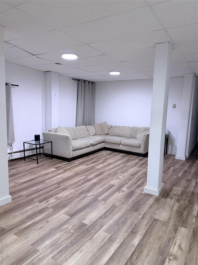 Photo - 9 1st St Unit 4