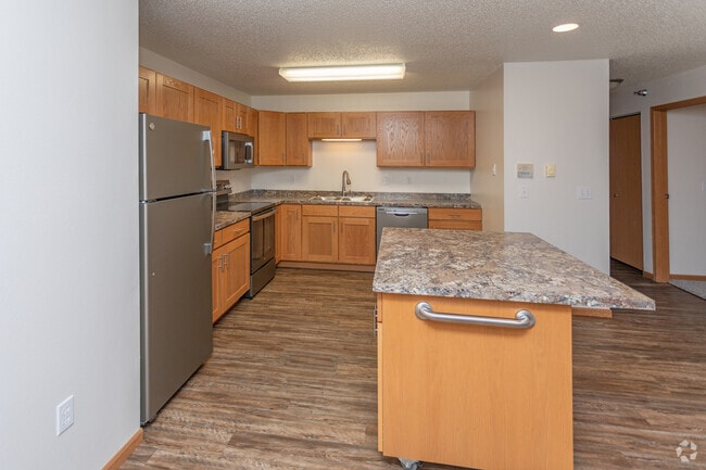 3BR, 2BA - 1,181 – 1,280SF
