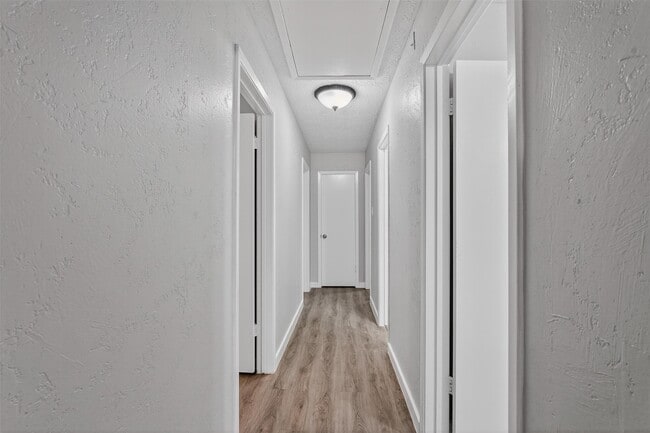 Photo - 17226 Chapel Pine St