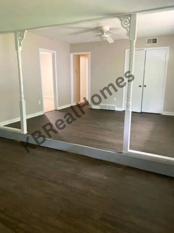 Photo - 4095 Haliburton St