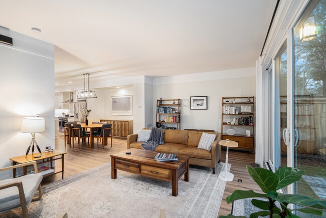 Photo - 622 Bellemeade Ave NW