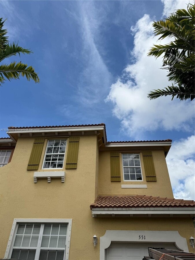 Photo - 551 NE 21st Terrace Townhome