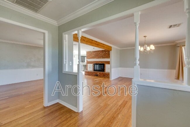 Photo - 4712 NW 65th St