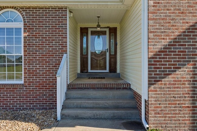 Photo - 100 Heath Rd
