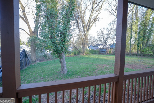 Building Photo - 1452 Lockwood Dr SW