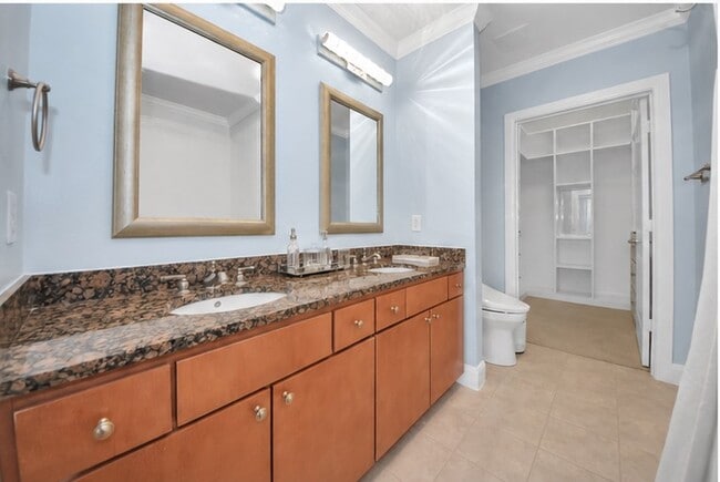 Photo - 300 St Joseph Pkwy Unit 308