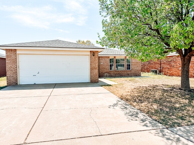 Building Photo - 6111 7th St