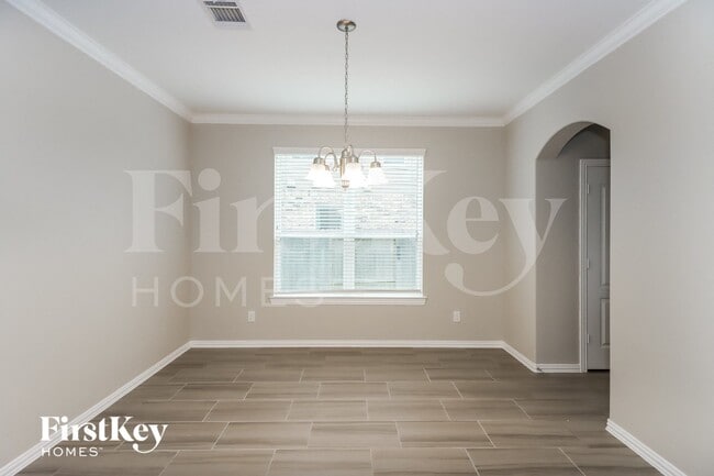 Photo - 10107 Stone Briar Dr