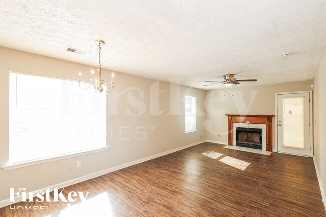 Photo - 8321 Mountain Pass