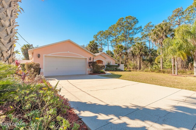 Photo - 46 Pickering Dr