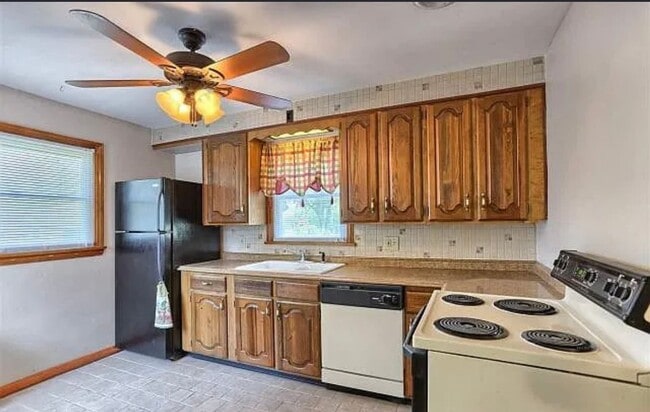 Photo - 3 Bedroom Home