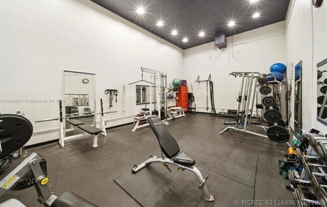 Photo - 630 Tennis Club Dr Unit 206