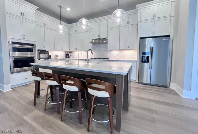 Photo - 9124 Raintree St