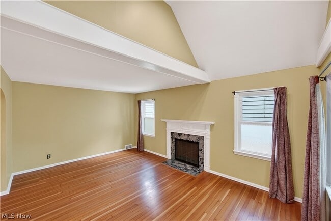 Photo - 2658 Canterbury Rd