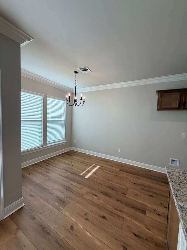 Photo - 820 Venecia Dr