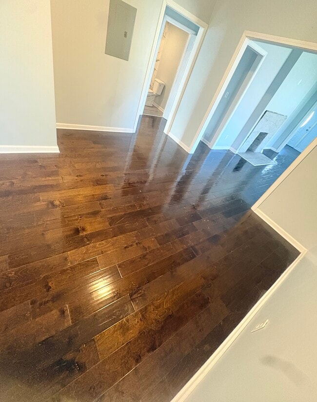 Photo - 601 10th Ave