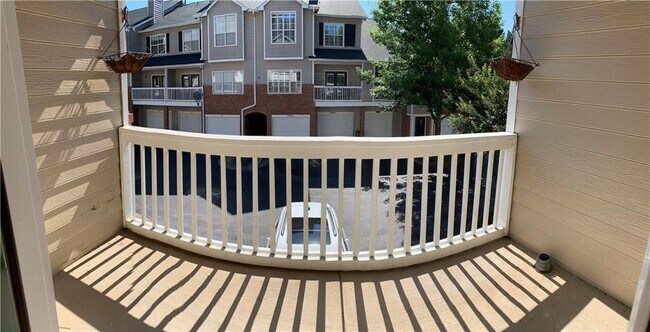 Photo - 1306 Vinings Forest Ln Unit 13