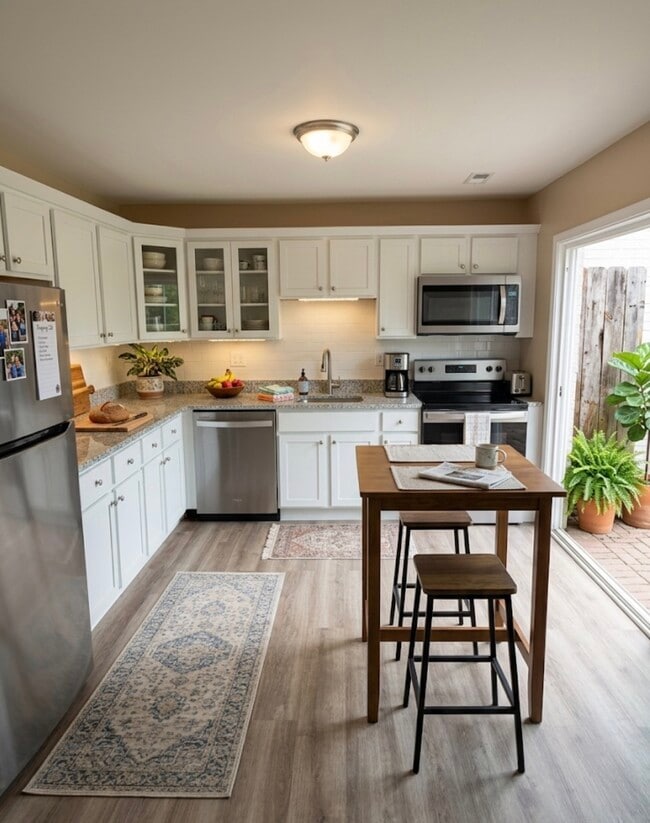 315 Hendrickson Ln Unit 1