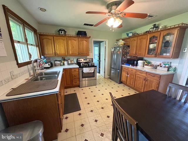 Photo - 1408 N Wales Rd