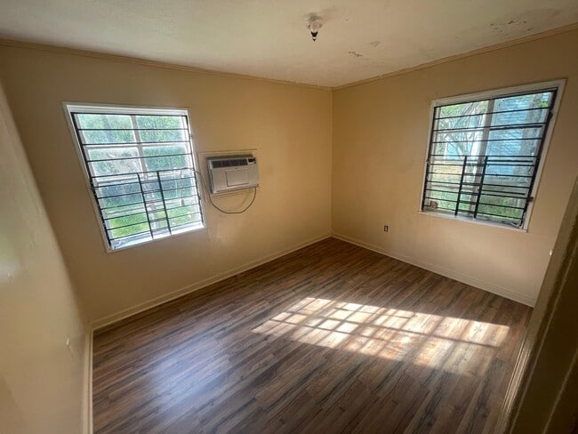 Photo - 723 Glenmont Dr