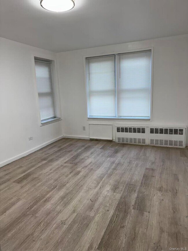 Photo - 144-24-144-37 37th Ave Unidad 2C