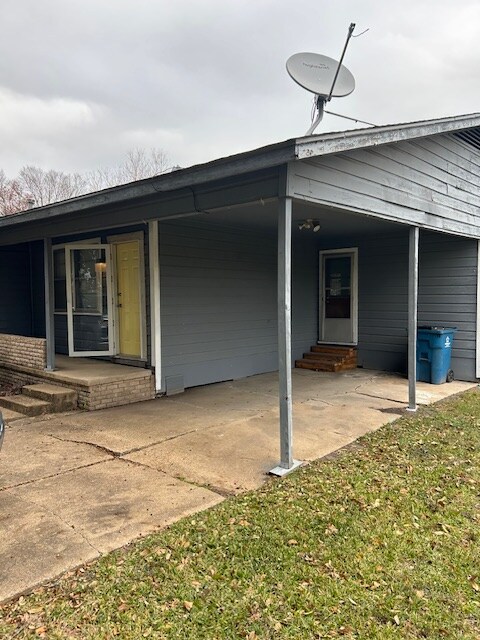 Photo - 712 N Wright Ave