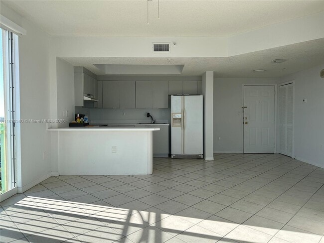 Photo - 3500 Coral Wy Unit 1414