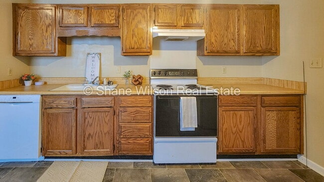 Photo - 4504 13th Ave Unit B