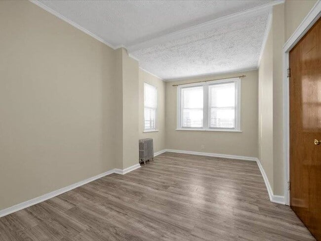 Photo - 2741 Stillwell Ave