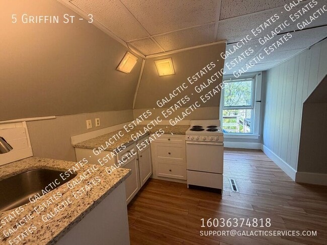 Building Photo - 5 Griffin St Unit 3