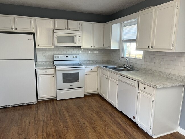 Photo - 5582 Windy Knoll Pl