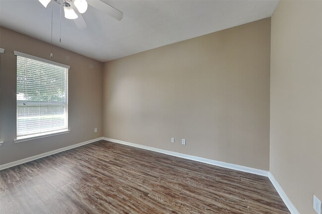 Photo - 7418 Jacobs Well Dr