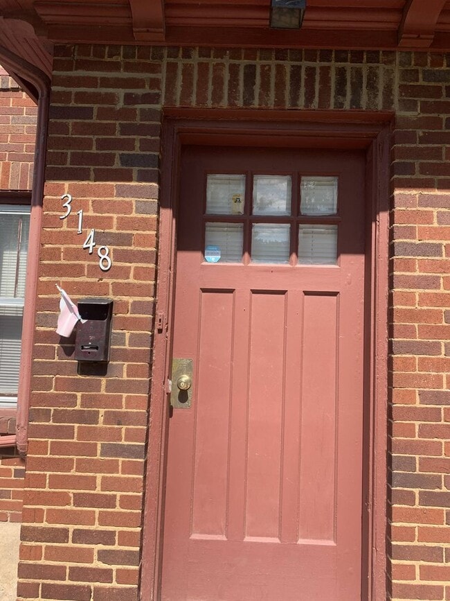 Building Photo - 3146 Mason St Unit 3148