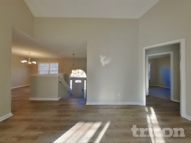 Photo - 45 Shenandoah Ln