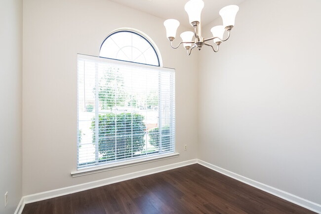 Photo - 5636 Sycamore Woods Dr