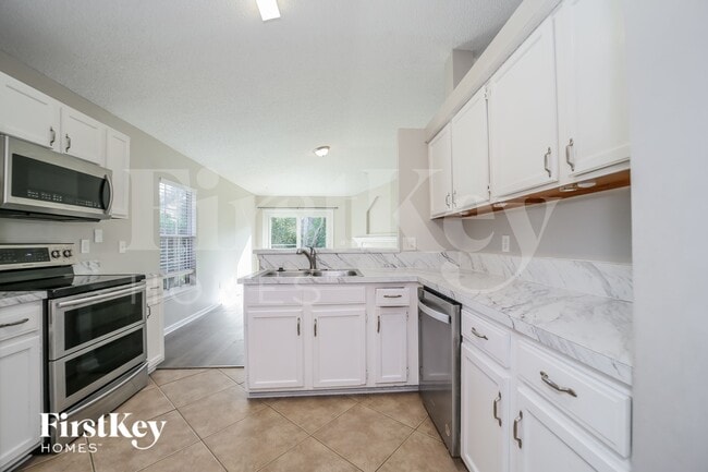 Photo - 1332 Wilshire Ct S