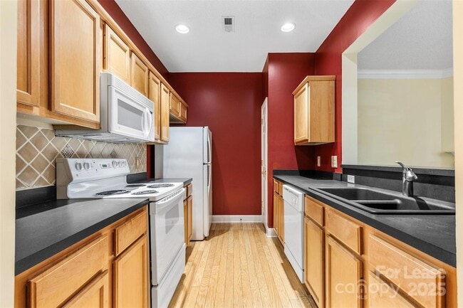 Photo - 3834 Thomas Ridge Dr