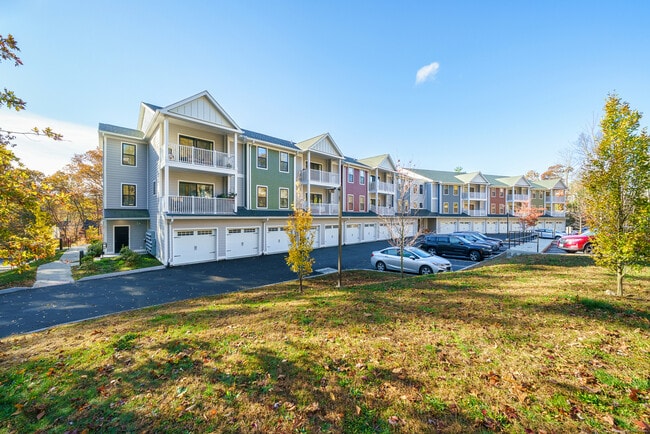 Photo - 401 Albany Turnpike Unit 307