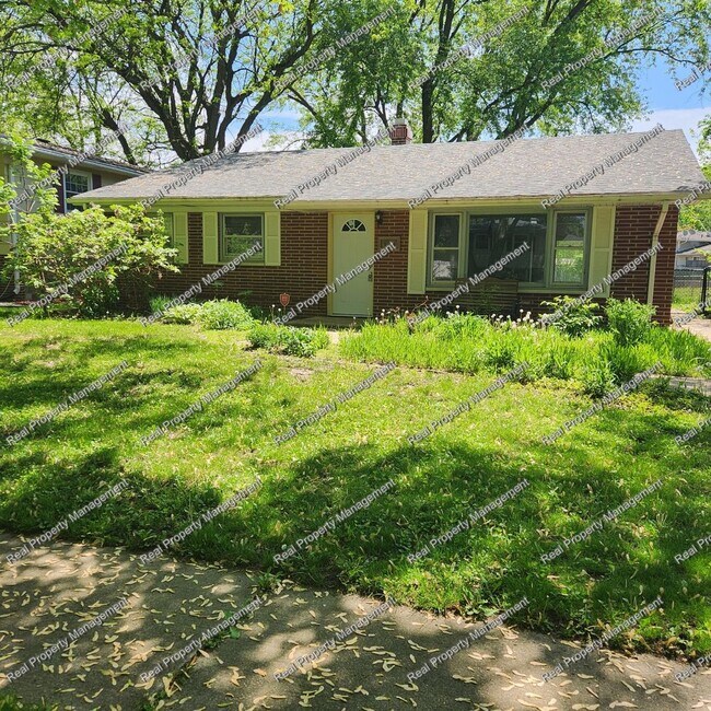 Three Bedroom Brick Ranch - Three Bedroom Brick Ranch House