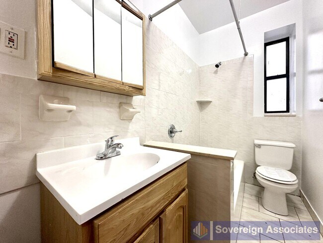 610 W 150th St Unidad 1H