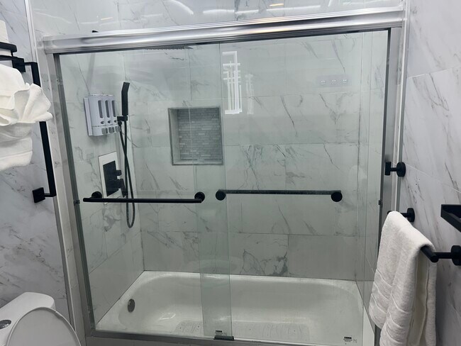 Photo - 2240 N Legion Dr Unidad 207