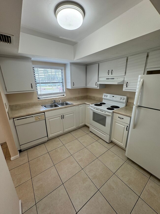 Photo - 27601 Arroyal Rd